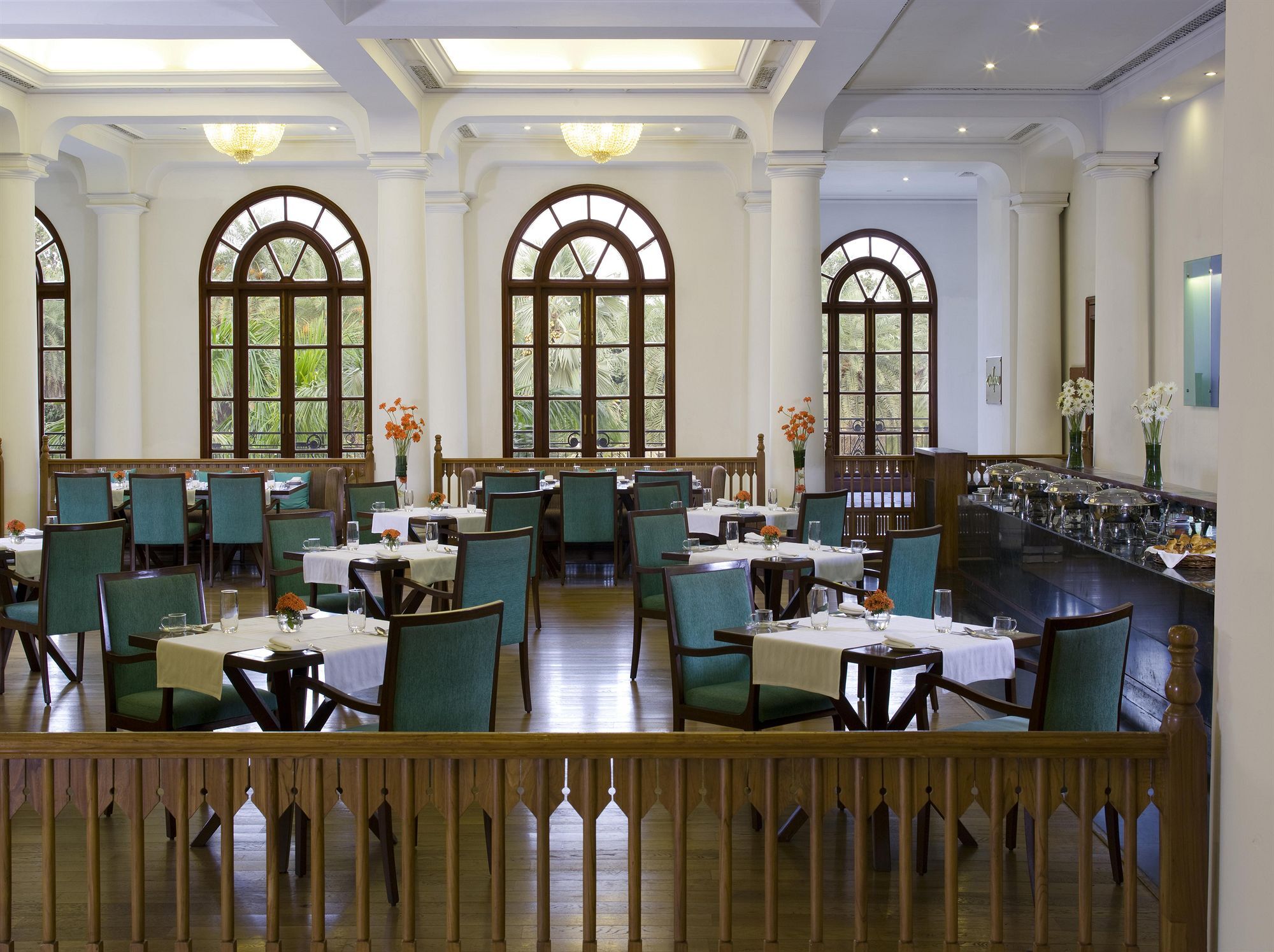 Hotel Taj Mahal, Lucknow Zewnętrze zdjęcie