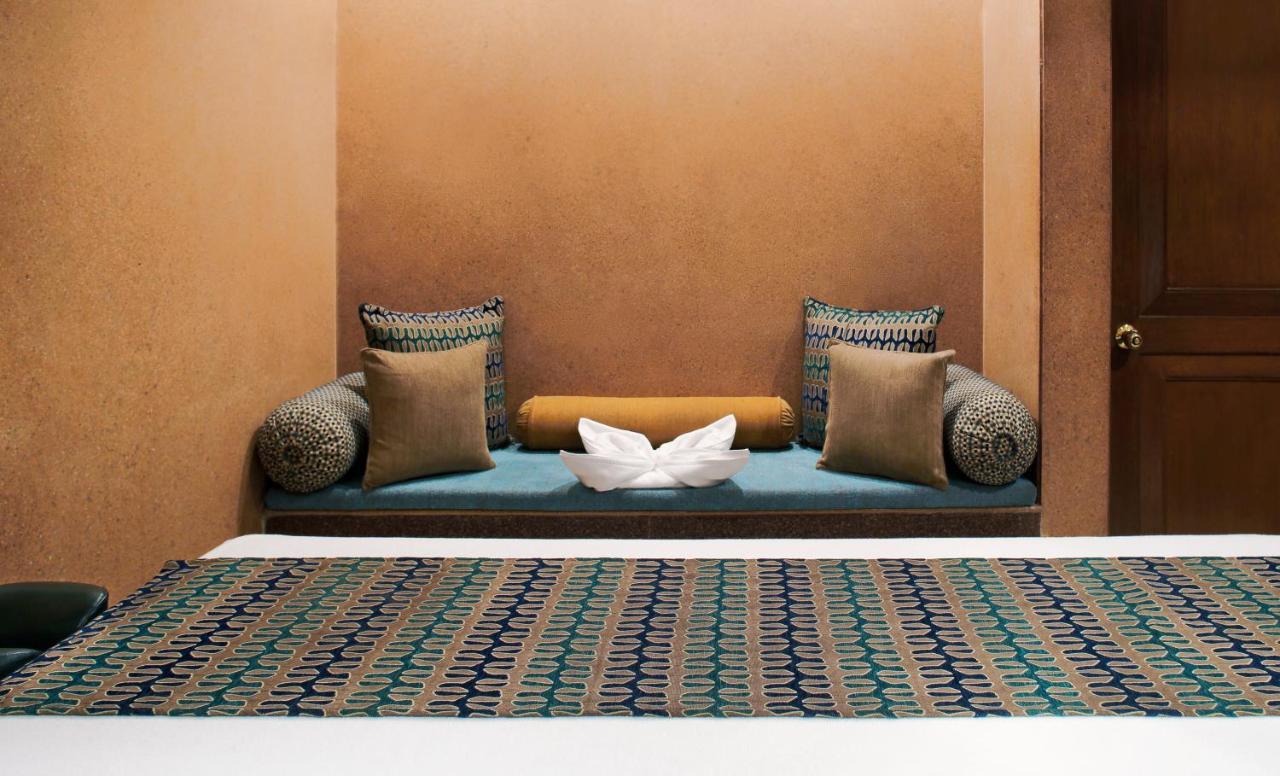 Hotel Taj Mahal, Lucknow Zewnętrze zdjęcie